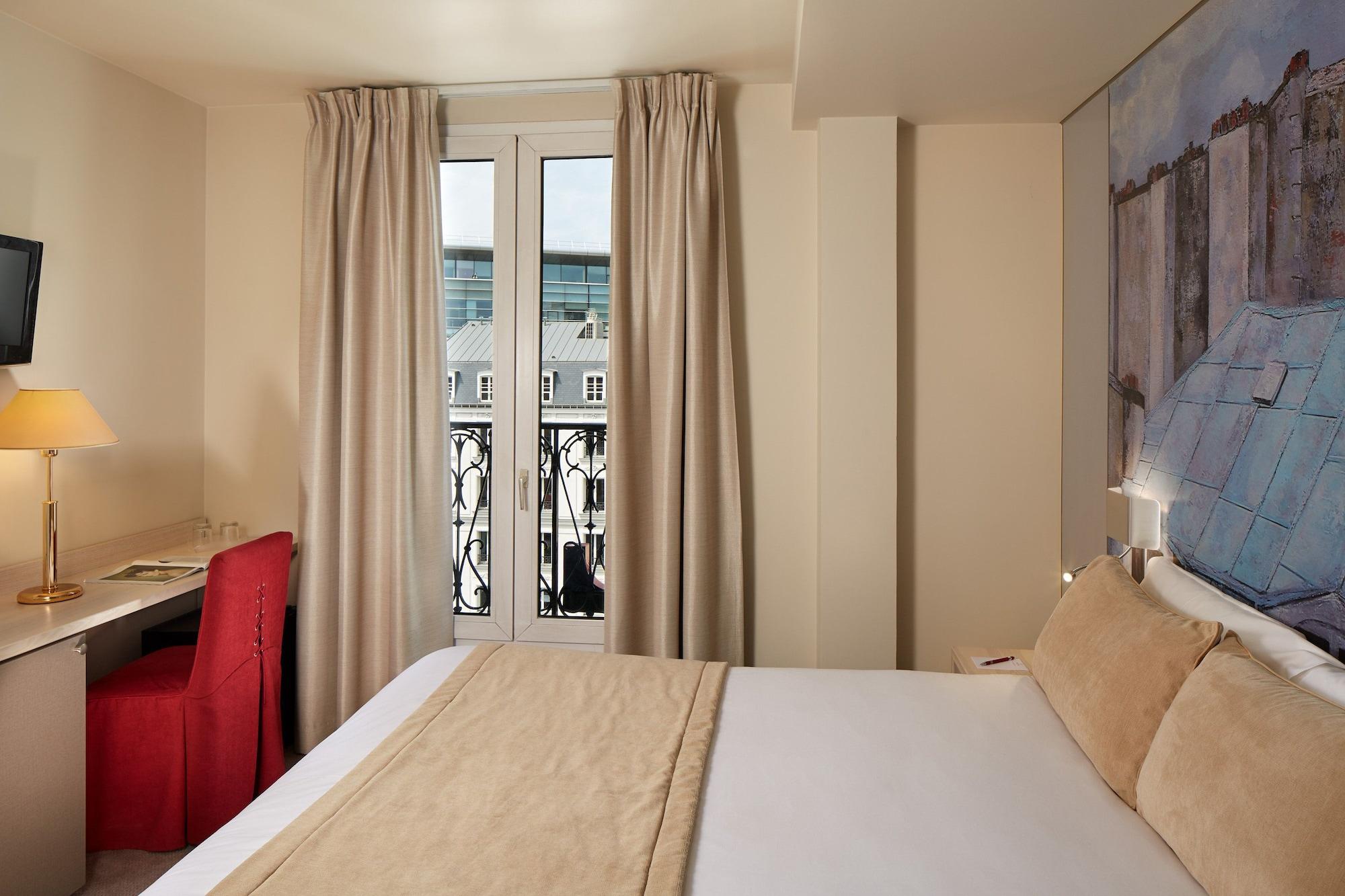 Fertel Maillot Hotel Parijs