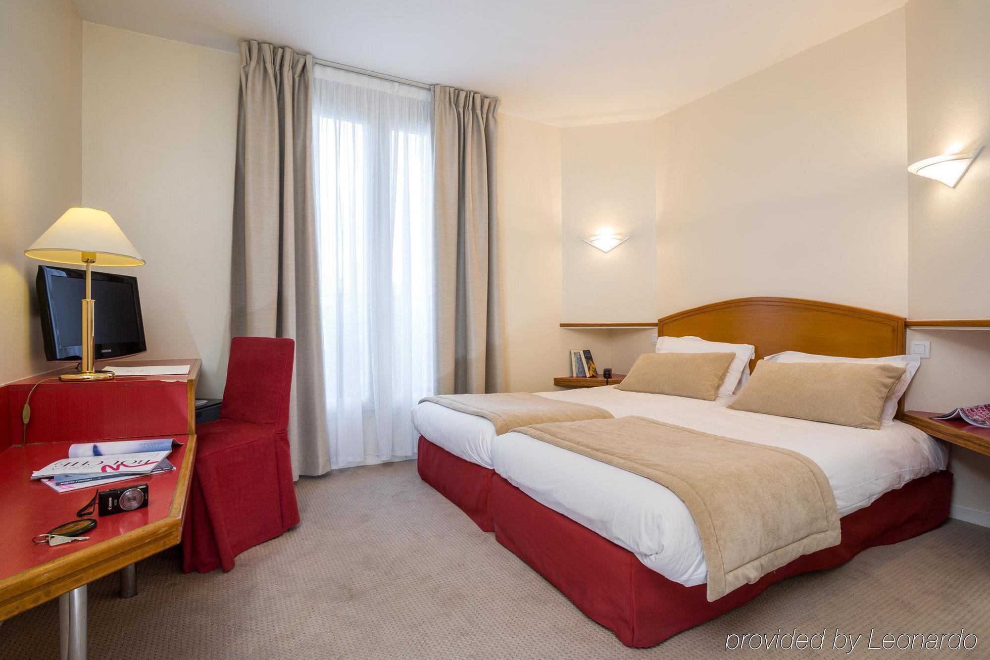 Hotel Fertel Maillot Parijs